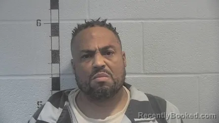 Mugshot of Shonte Damon Steen booked in Shelby County, Kentucky on August 26, 2026