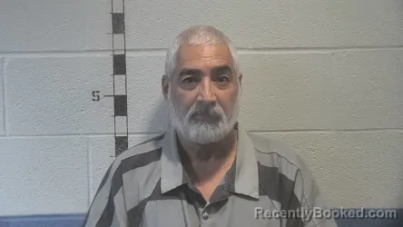 Mugshot of Fernando Valdez Cuevas booked in Shelby County, Kentucky on September 25, 2026