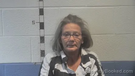 Mugshot of Shonda Gail Sumner booked in Shelby County, Kentucky on October 12, 2026