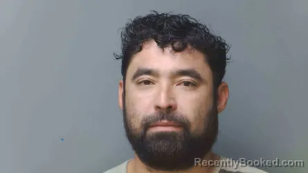 Mugshot of Mario Mora booked in Simpson County, Kentucky on October 21, 2026