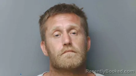 Mugshot of DUSTIN CARPENTER booked in Simpson County, Kentucky on May 8, 2026