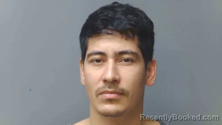 Mugshot of SAUL VASQUEZ-LARA