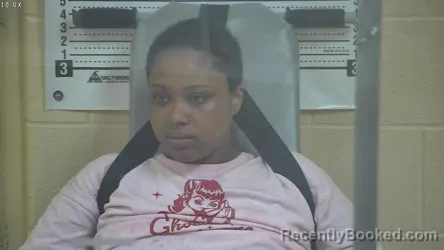 Mugshot of CHRISHONDRA R SQUIRE