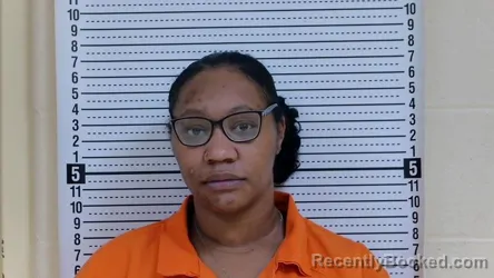 Mugshot of Lanisha Edelen booked in Taylor County, Kentucky on August 21, 2026