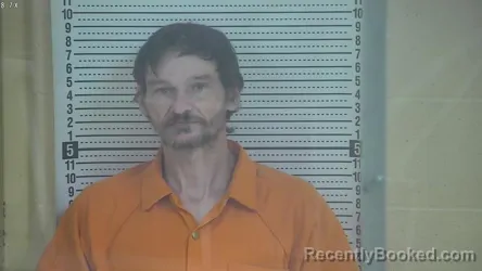 Mugshot of RHEUBEN JAMES COMBS