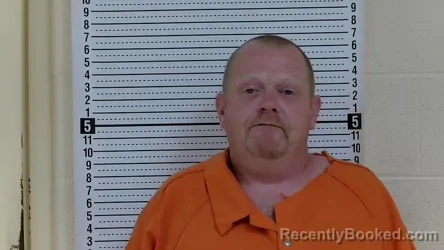 Mugshot of SHAUN DONALD VANDERHOOF booked in Taylor County, Kentucky on June 28, 2026