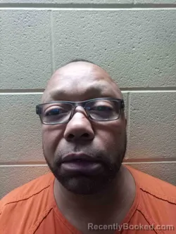 Mugshot of JESSE WILLIAMS booked in Todd County, Kentucky on March 22, 2026