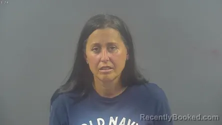 Mugshot of April Yvonne Harris booked in Warren County, Kentucky on August 18, 2026