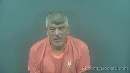 Mugshot of ALEX GUAYARDO LOPEZ booked in Warren County, Kentucky on May 31, 2026