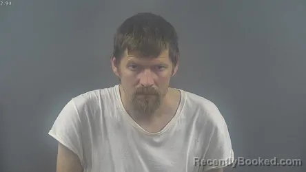 Mugshot of ANDREW JOSEPH MINTON booked in Warren County, Kentucky on June 5, 2026