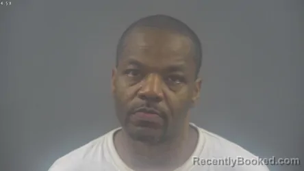 Mugshot of ABDUL RAHAMOND MCCAMBRY booked in Warren County, Kentucky on March 15, 2026