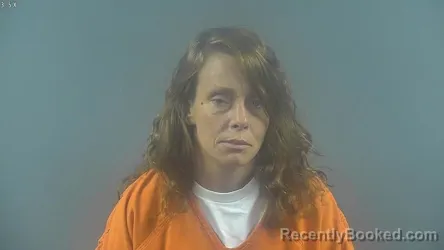 Mugshot of ASHLEY FAYE PUCKETT booked in Warren County, Kentucky on June 30, 2026