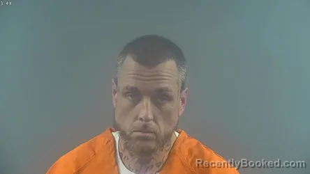 Mugshot of AARON DWAYNE TROUTT