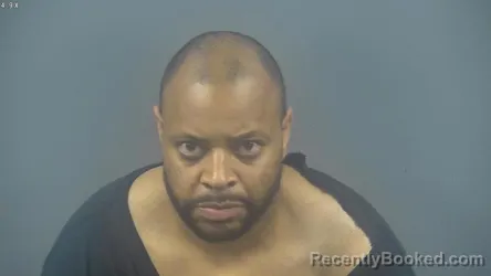 Mugshot of ANTHONY TYREE TODD booked in Warren County, Kentucky on June 22, 2026