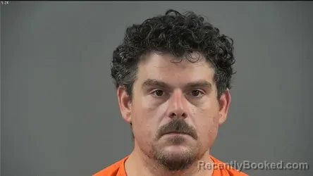 Mugshot of Brandon Trae Gordon booked in Warren County, Kentucky on October 11, 2026