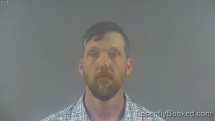 Mugshot of BRANDIN SCOTT WILLIS booked in Warren County, Kentucky on April 15, 2026