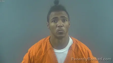 Mugshot of CAMERON JACOB CLARK booked in Warren County, Kentucky on May 17, 2026