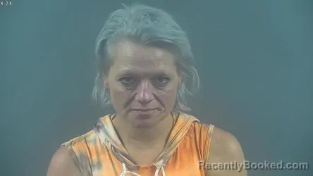 Mugshot of CRYSTAL MARIE CARDEN booked in Warren County, Kentucky on June 19, 2026