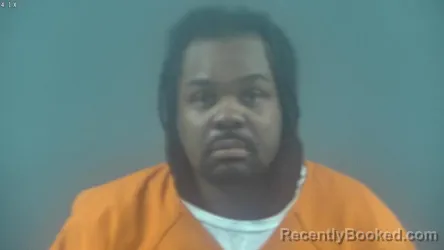 Mugshot of CAPIUS MACLIN booked in Warren County, Kentucky on March 18, 2026