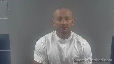 Mugshot of CODY LYN STEVENSON booked in Warren County, Kentucky on May 19, 2026
