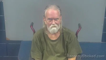 Mugshot of DONALD WAYNE ESTON booked in Warren County, Kentucky on June 1, 2026