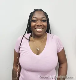 Mugshot of DEERRICA NYKITA FINCH booked in Warren County, Kentucky on July 16, 2026