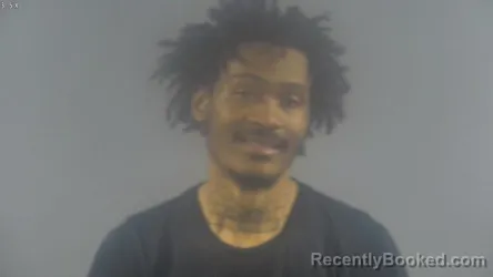 Mugshot of DEVIN THOMAS SHOBE booked in Warren County, Kentucky on April 15, 2026