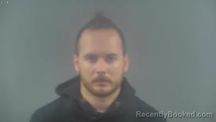 Mugshot of DYLAN MCKAY TUTTLE booked in Warren County, Kentucky on July 29, 2026