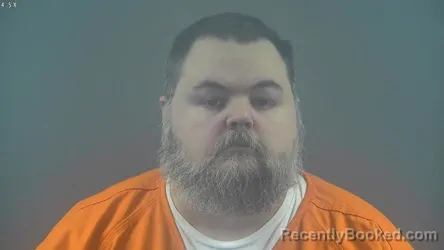 Mugshot of DRAKE CHRISTOPHER WOODY booked in Warren County, Kentucky on March 23, 2026