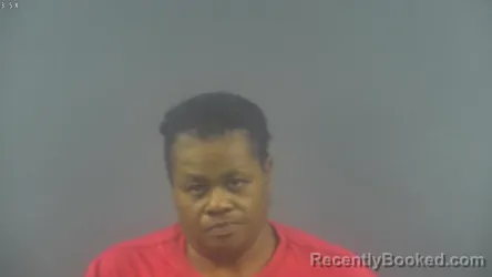 Mugshot of EQUINETTIE YVONNE COLE booked in Warren County, Kentucky on April 15, 2026