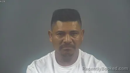 Mugshot of Edwin Roldan Tomas booked in Warren County, Kentucky on August 30, 2026