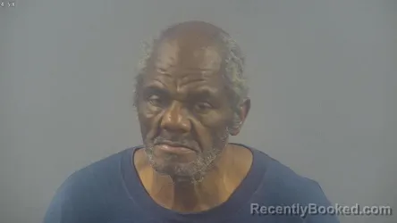 Mugshot of EVAR MICKINNEY WALLACE booked in Warren County, Kentucky on March 23, 2026