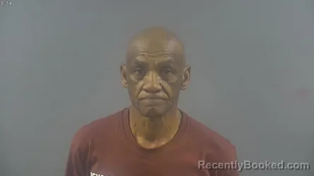 Mugshot of Gary Darnell Woods booked in Warren County, Kentucky on August 18, 2026