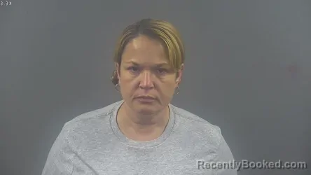 Mugshot of Jennifer Nichole Dixon booked in Warren County, Kentucky on August 18, 2026