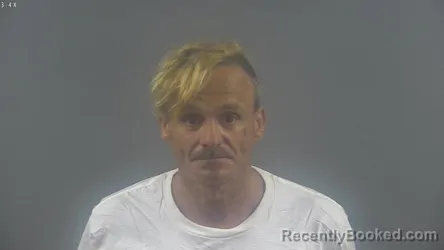 Mugshot of JOSHUA WADE HIGHT booked in Warren County, Kentucky on June 18, 2026