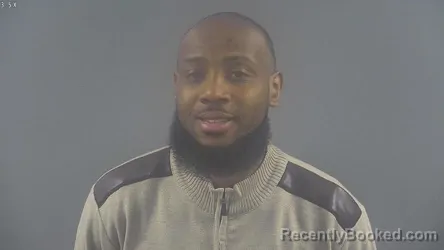 Mugshot of JORDON JAMAL MAXEY booked in Warren County, Kentucky on April 6, 2026