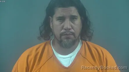 Mugshot of JASON RICHARDSON PETERSON booked in Warren County, Kentucky on May 7, 2026