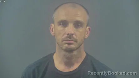 Mugshot of JOSHUA RAY UNDERWOOD booked in Warren County, Kentucky on June 20, 2026