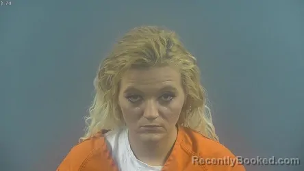 Mugshot of KELLIE DENISE GRAVES booked in Warren County, Kentucky on March 20, 2026