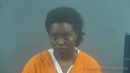 Mugshot of Lamyron Cassandra Peay booked in Warren County, Kentucky on August 24, 2026