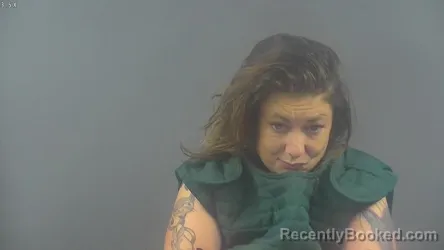 Mugshot of LATOSHA MARIE PENCE booked in Warren County, Kentucky on June 30, 2026