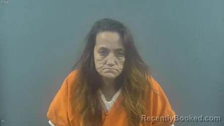 Mugshot of LARA LYNN PORTER booked in Warren County, Kentucky on June 14, 2026