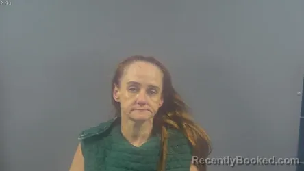 Mugshot of MONICA YVONNE CARLISLE booked in Warren County, Kentucky on May 29, 2026
