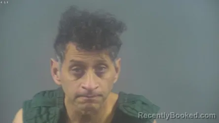 Mugshot of MICHAEL LUIS MOORE