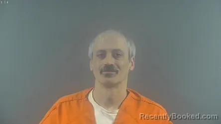 Mugshot of NATHAN TY EMBRY booked in Warren County, Kentucky on April 25, 2026