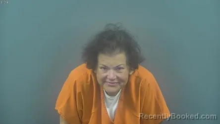 Mugshot of RAE BETH BARNETT booked in Warren County, Kentucky on June 6, 2026