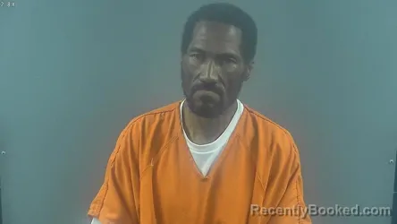 Mugshot of RODNEY KENYA GREEN booked in Warren County, Kentucky on May 21, 2026