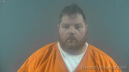 Mugshot of RAYMOND DANIEL SKIPWORTH booked in Warren County, Kentucky on March 18, 2026