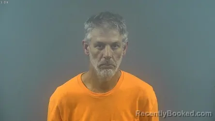 Mugshot of SCOTTY WAYNE DEEL booked in Warren County, Kentucky on May 18, 2026