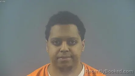 Mugshot of SYDNEY CRAIG HOLDER booked in Warren County, Kentucky on March 23, 2026